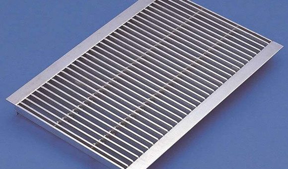 防止復(fù)合鋼格板產(chǎn)生白銹的方法